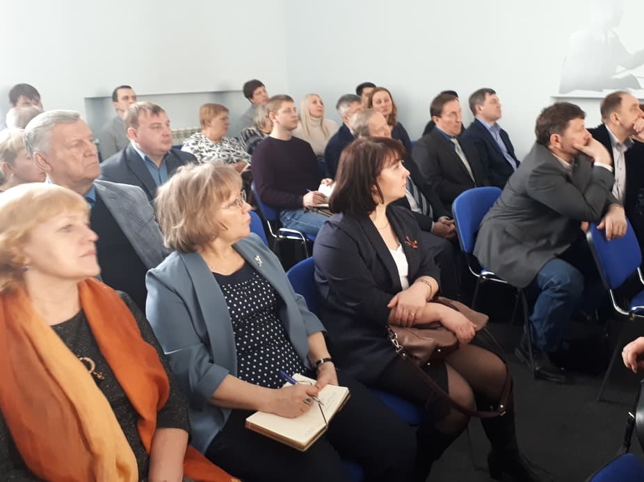 панельная дискуссия панельная дискуссия